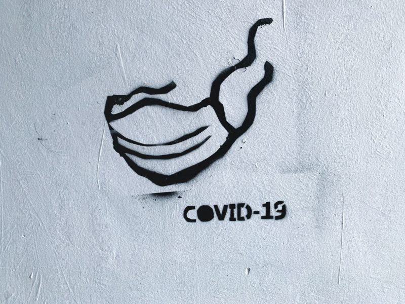 Graffiti of COVID-19 mask