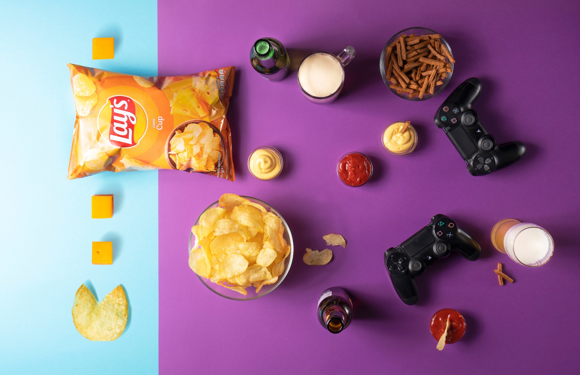 How does Lay’s turn a PR crisis in China into a brownie point? 