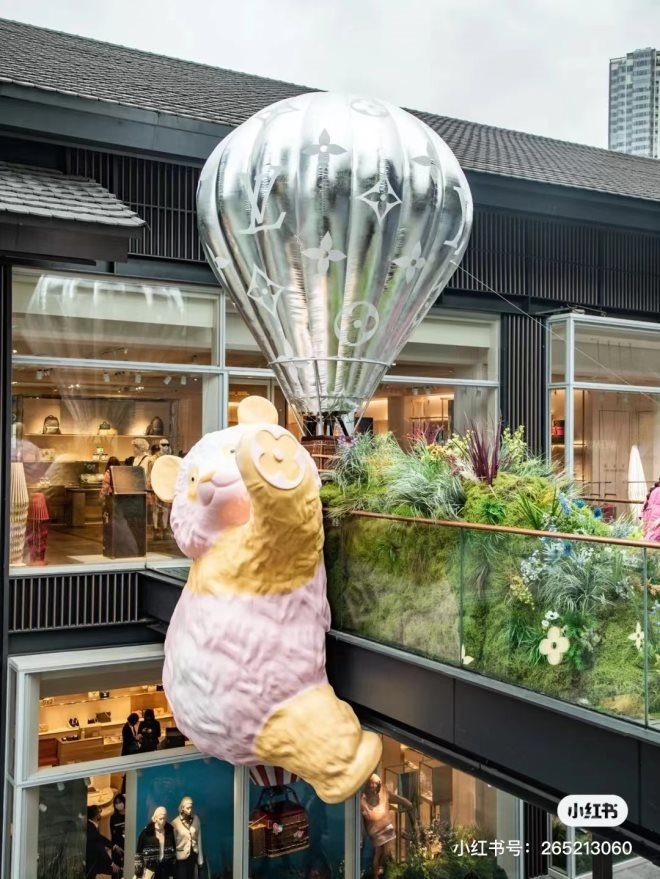 Louis Vuitton Opens First Restaurant and Café