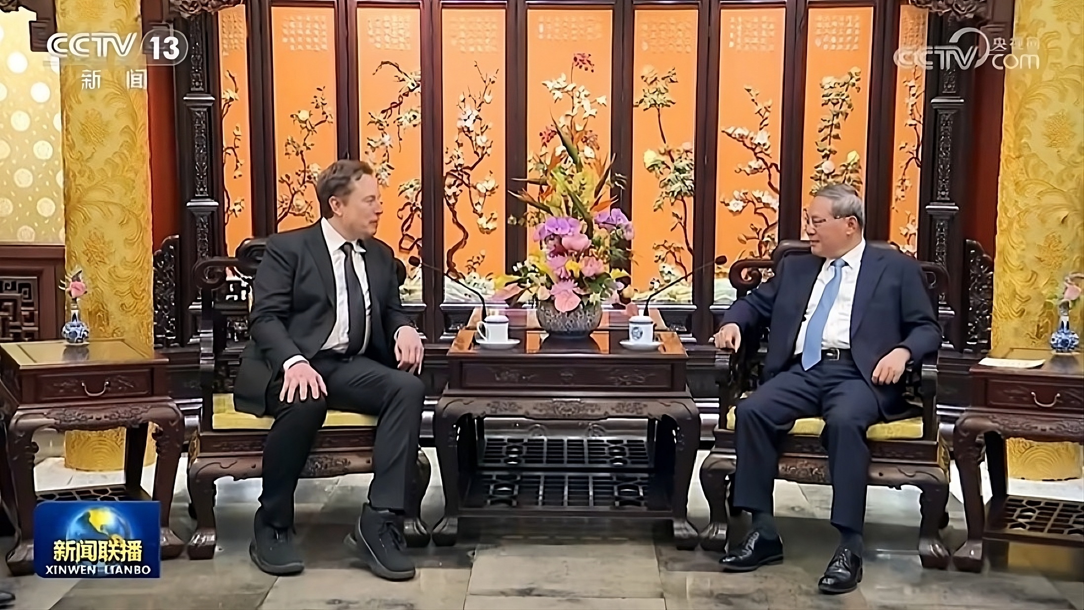 Elon Musk lands in China, but will FSD land with him?