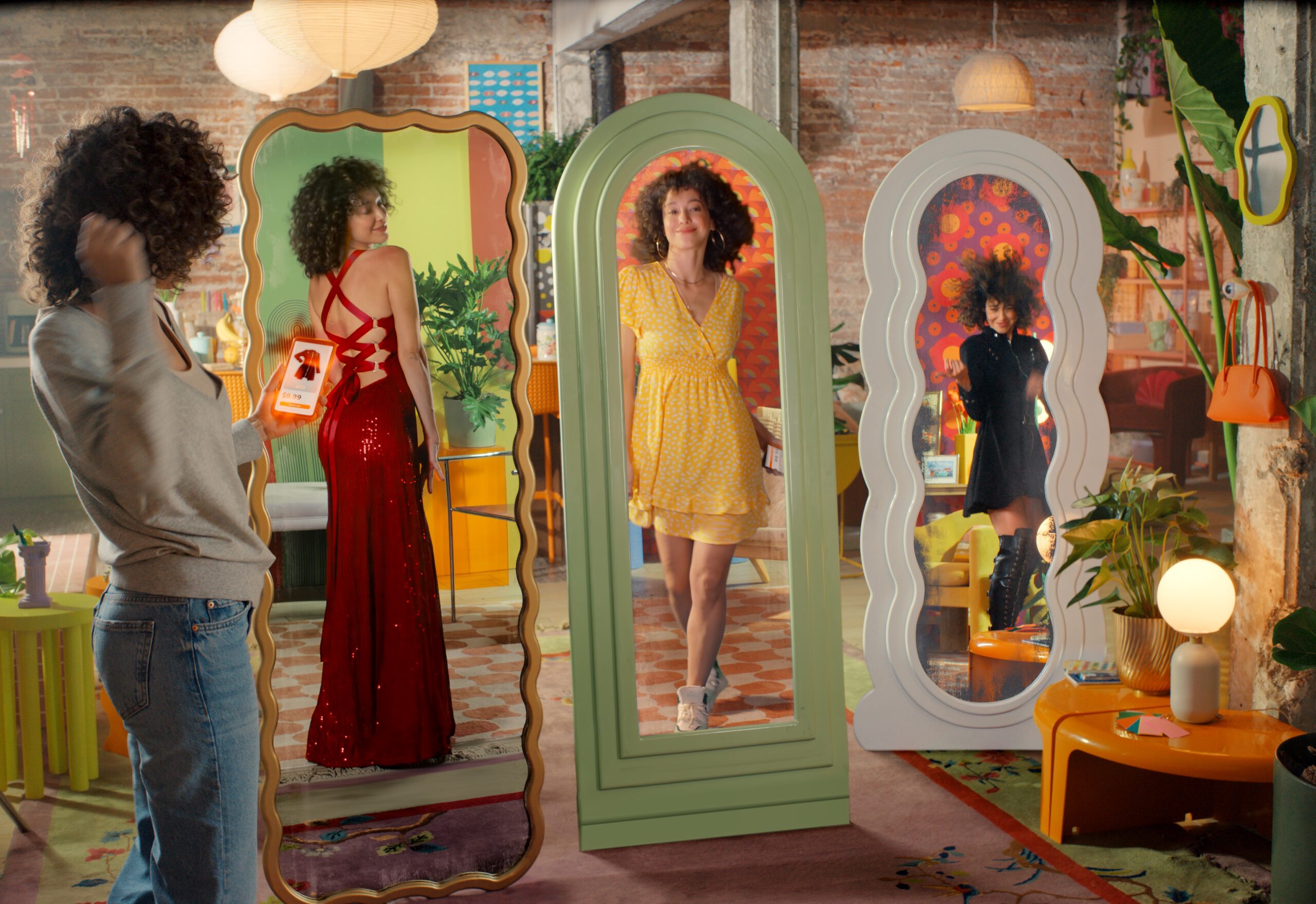 PDD share price plummets as revenue falls short of expectations