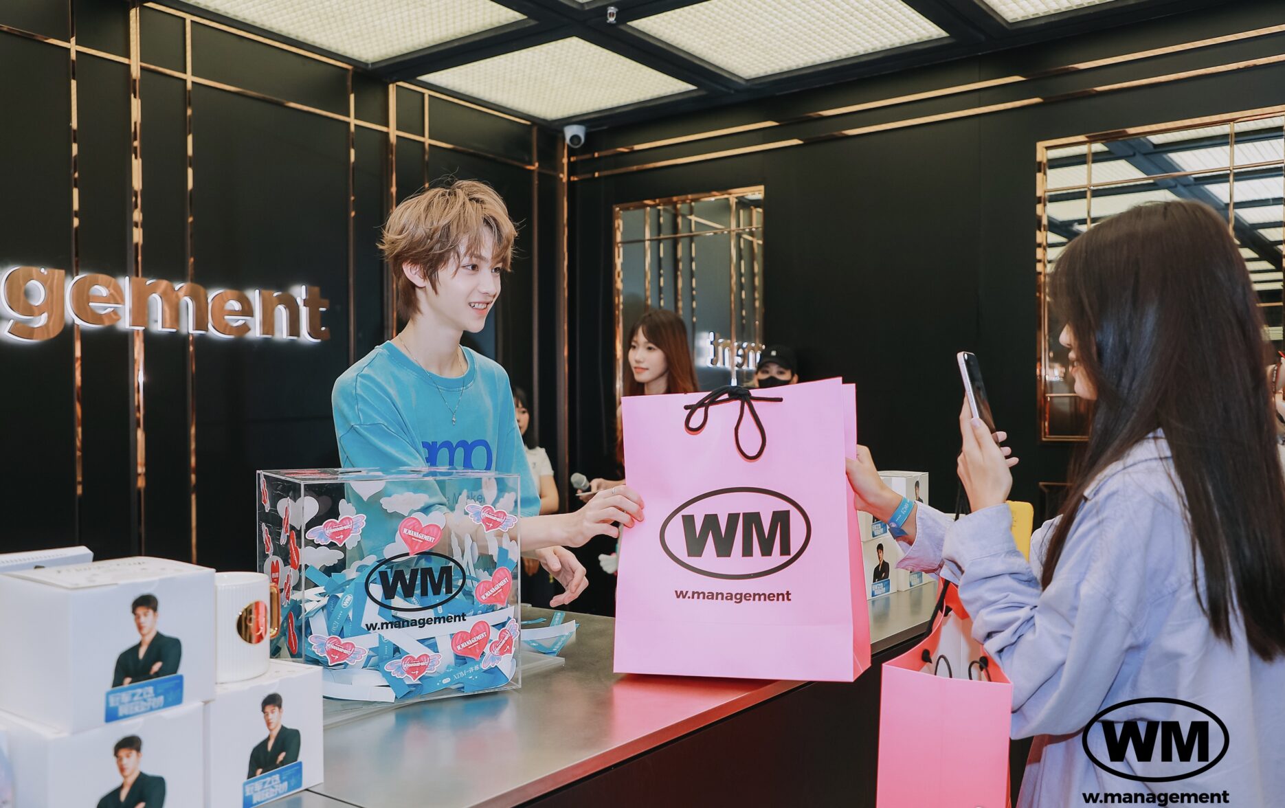 Credit: W.Management/Weibo