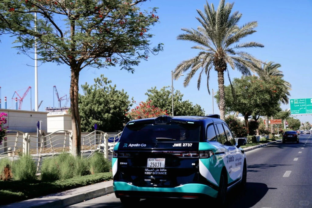 Baidu robotaxi dubai