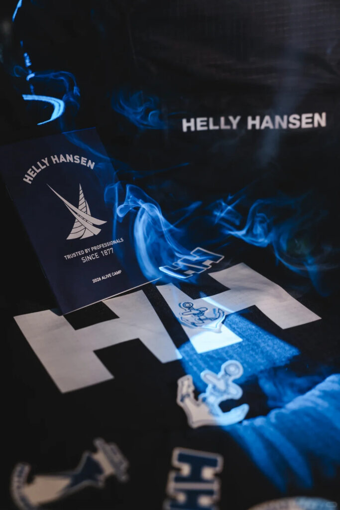 helly hansen alive camp