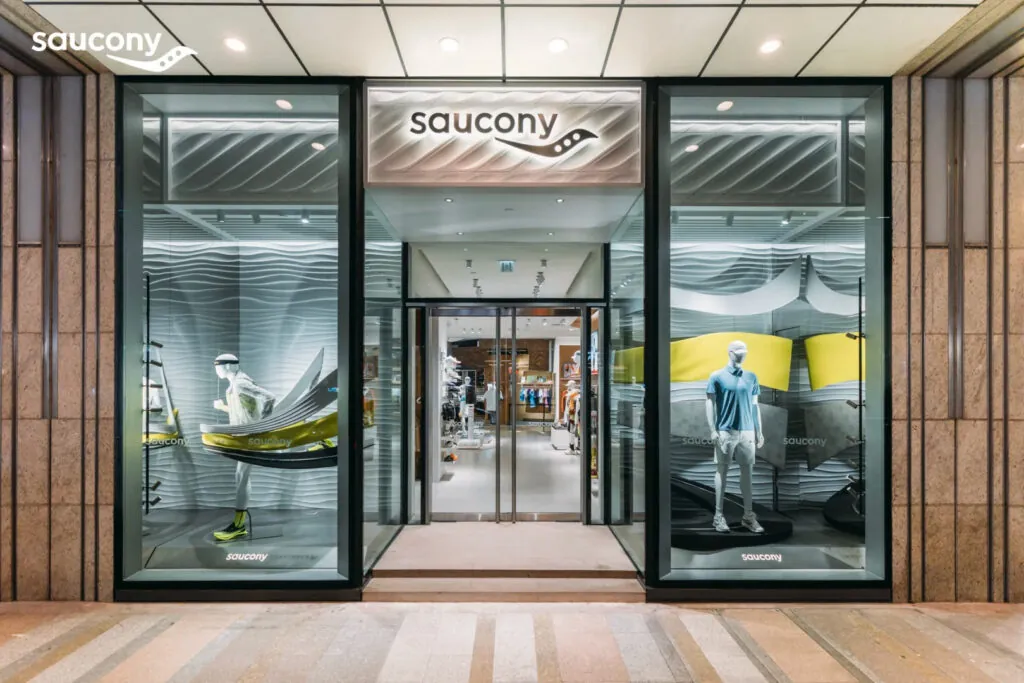 saucony hong kong flagship