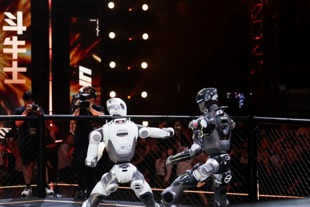 Chinese humanoid robot fight league
