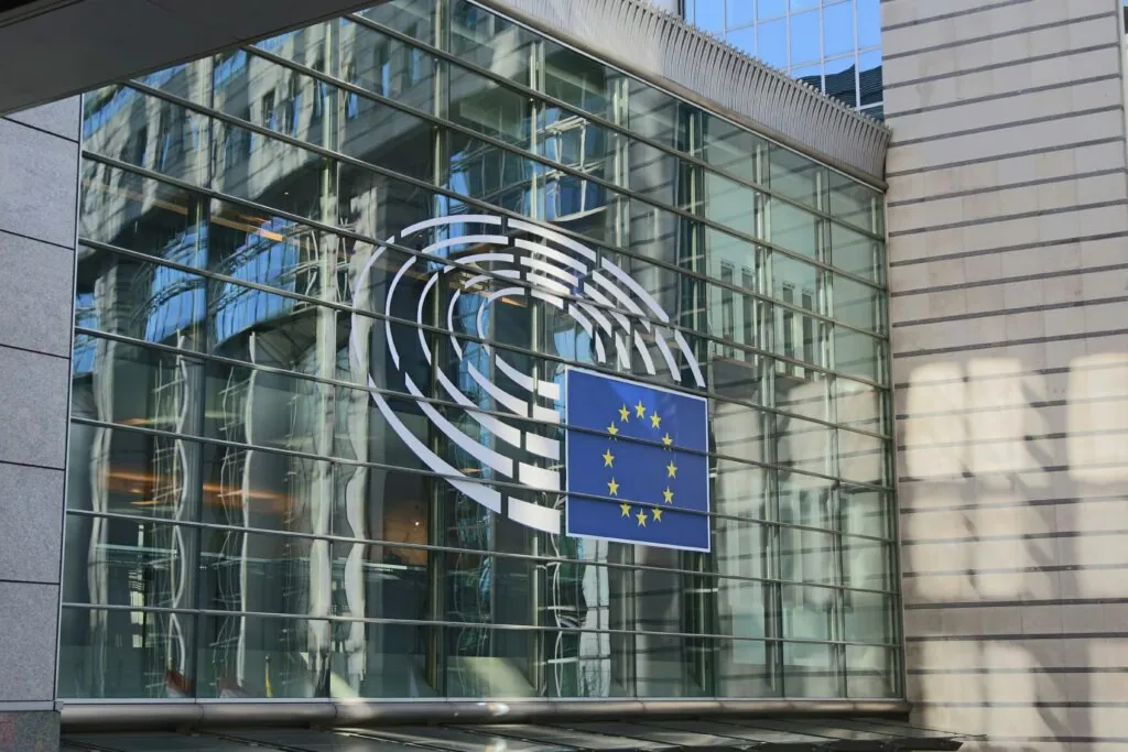 China–EU hybrid car